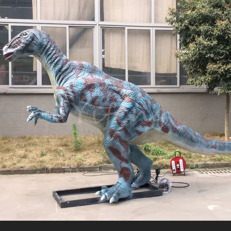 Animatronic Edmontosaurus