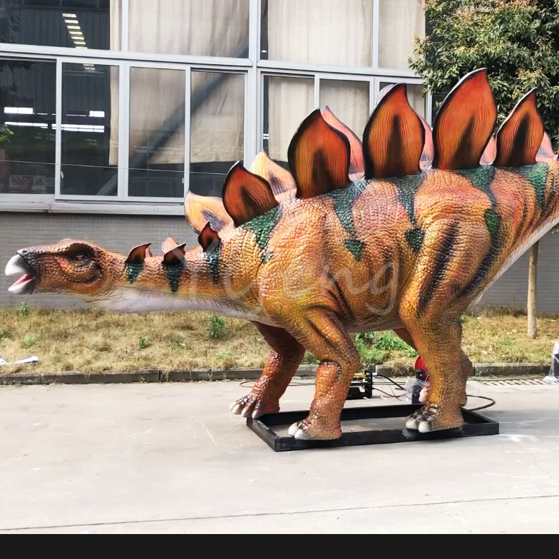 Interactive Animatronic Stegosaurus